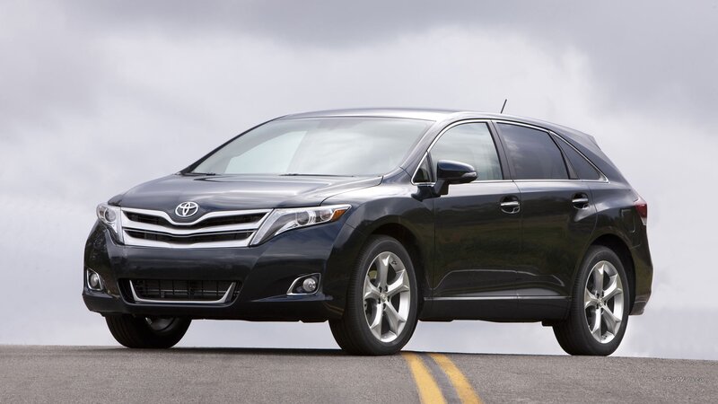 Black Toyota Venza — Neutral, Photograph