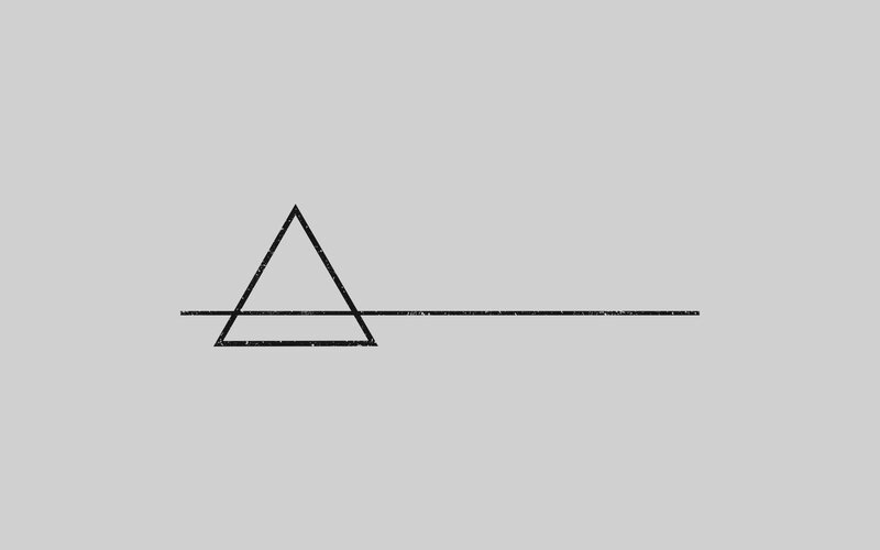 Black Triangle on Gray