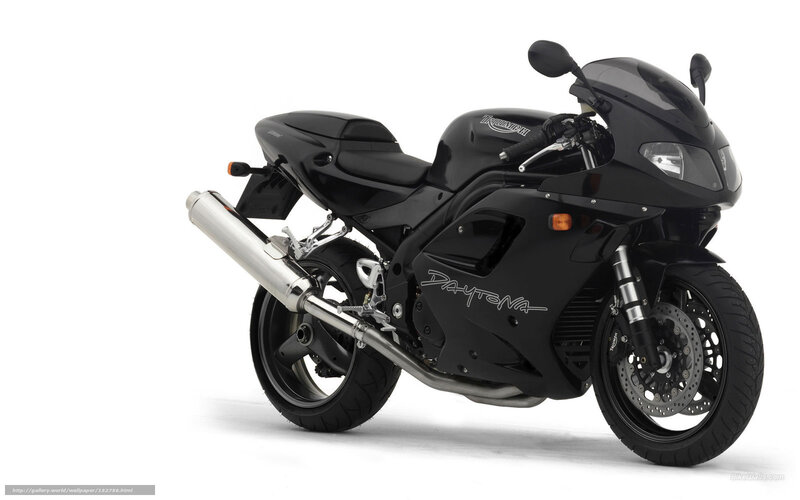 black triumph daytona motorcycle