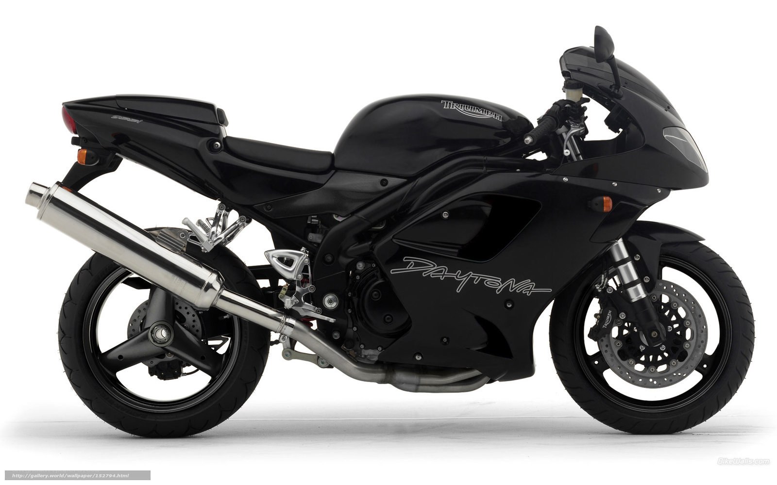 black triumph daytona motorcycle