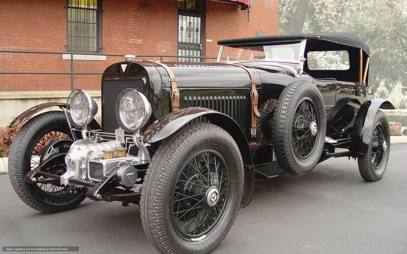 Black vintage Bentley car