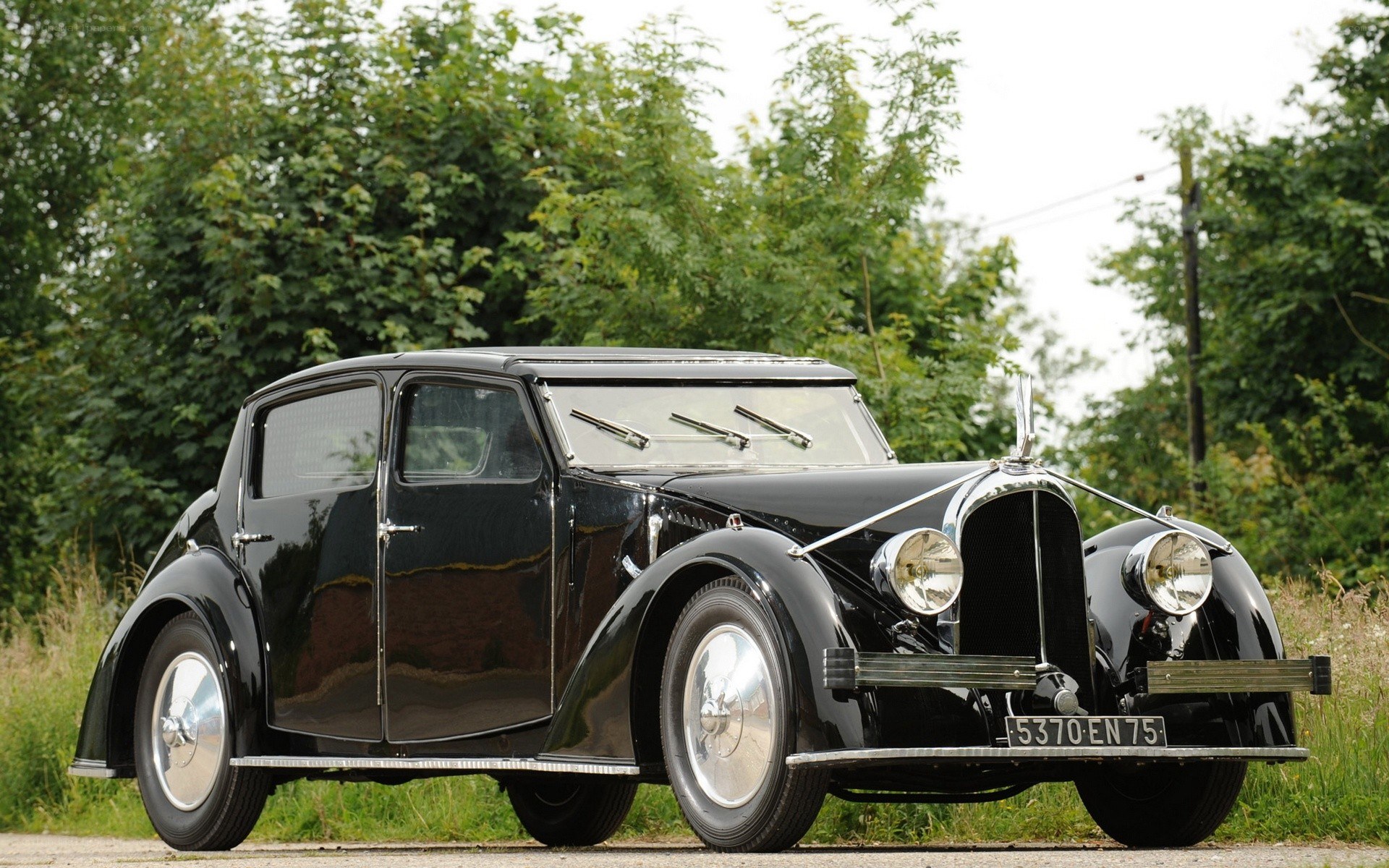 Black vintage Bugatti car