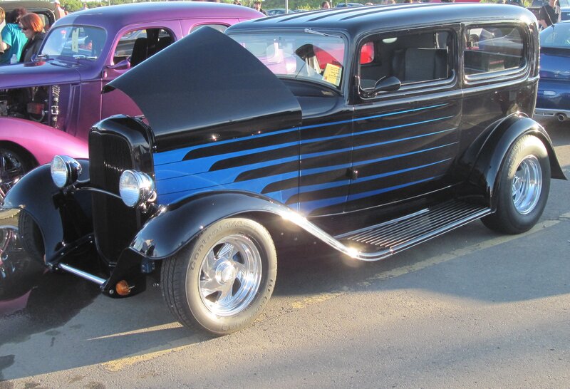 Black Vintage Car — Calm, Afternoon, Photograph, Car Show, People