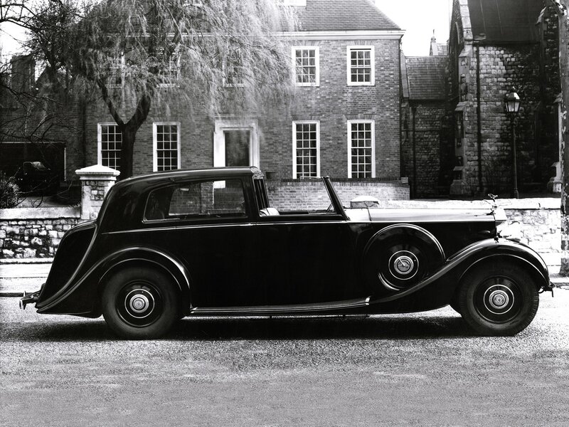 Black Vintage Car — Calm, Photograph, Building, Tree