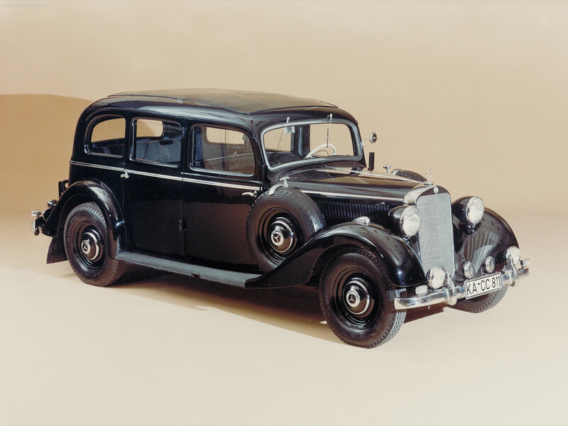 Black Vintage Car — Classic, Photograph, Tire