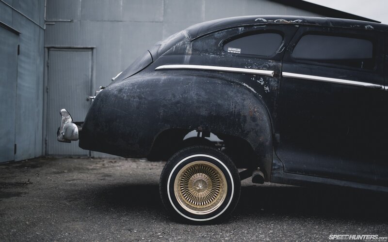 Black Vintage Car — Dramatic, Photograph, Building