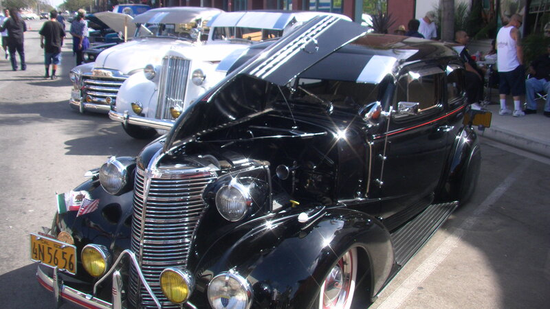 Black Vintage Car — Outdoor, Afternoon, Photograph, Classic Cars, People, Street