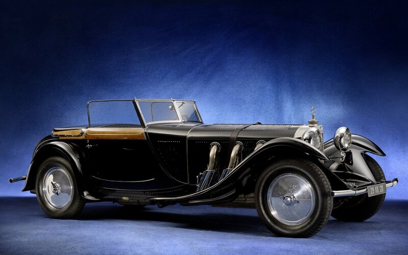 Black Vintage Convertible — Blue