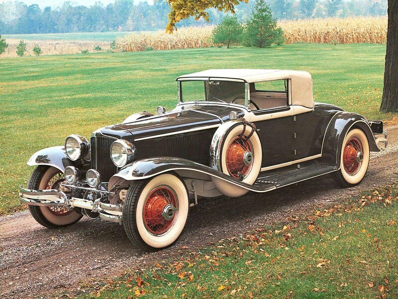 Black Vintage Convertible — Serene