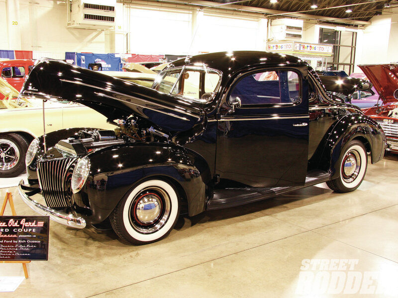 Black Vintage Coupe — Showcase