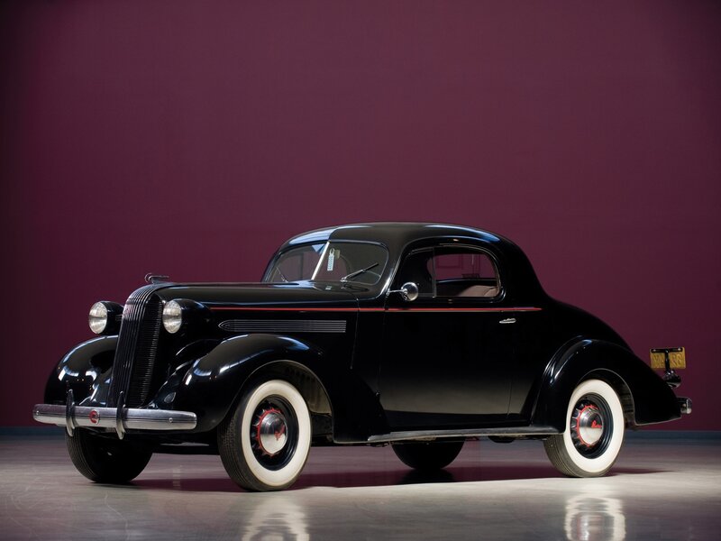 Black Vintage Coupe