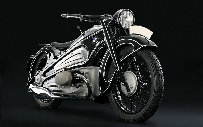 Black Vintage Motorcycle — Dramatic, Photograph
