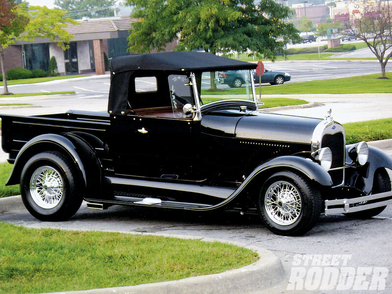 Black Vintage Pickup Truck — Calm