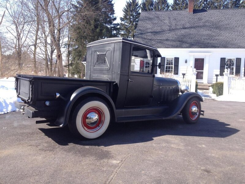 Black Vintage Pickup Truck — Calm, Winter
