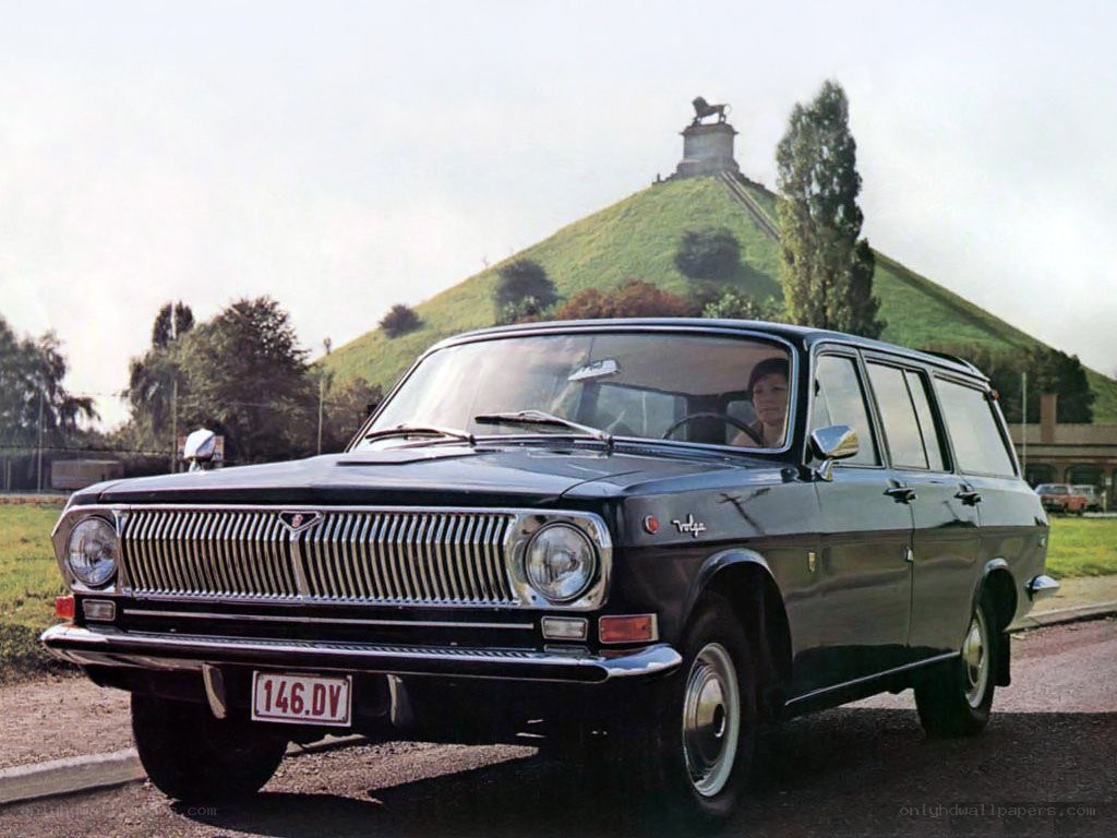 Black Volga station wagon