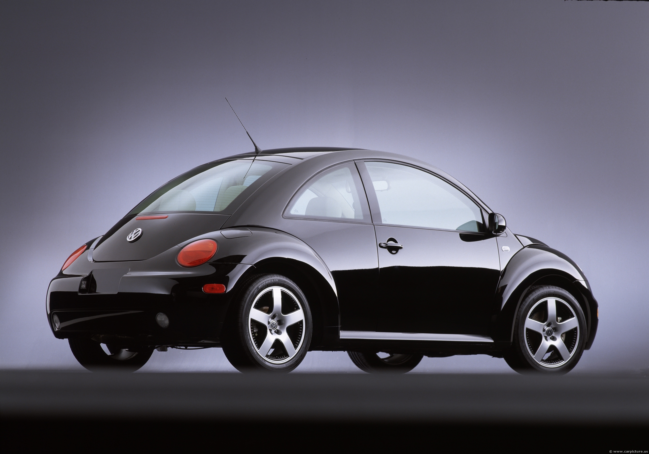 Black Volkswagen Beetle