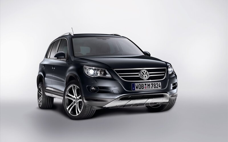 Black Volkswagen Tiguan SUV
