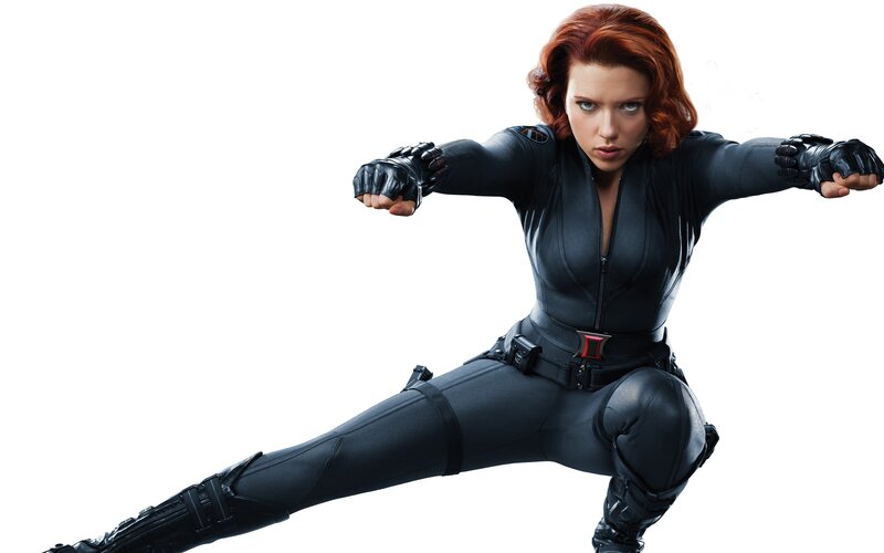 Black Widow in combat stance