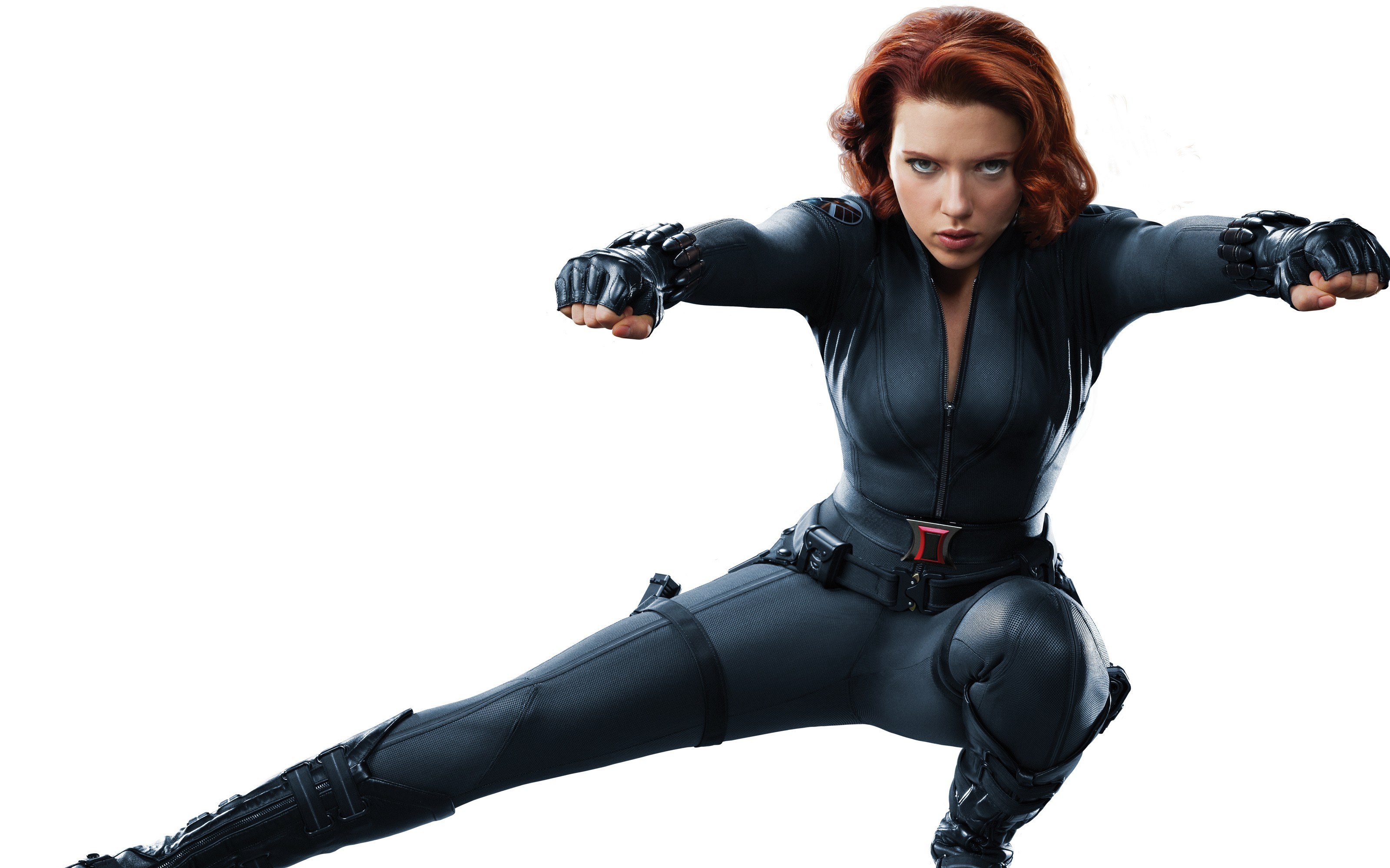 Black Widow in combat stance