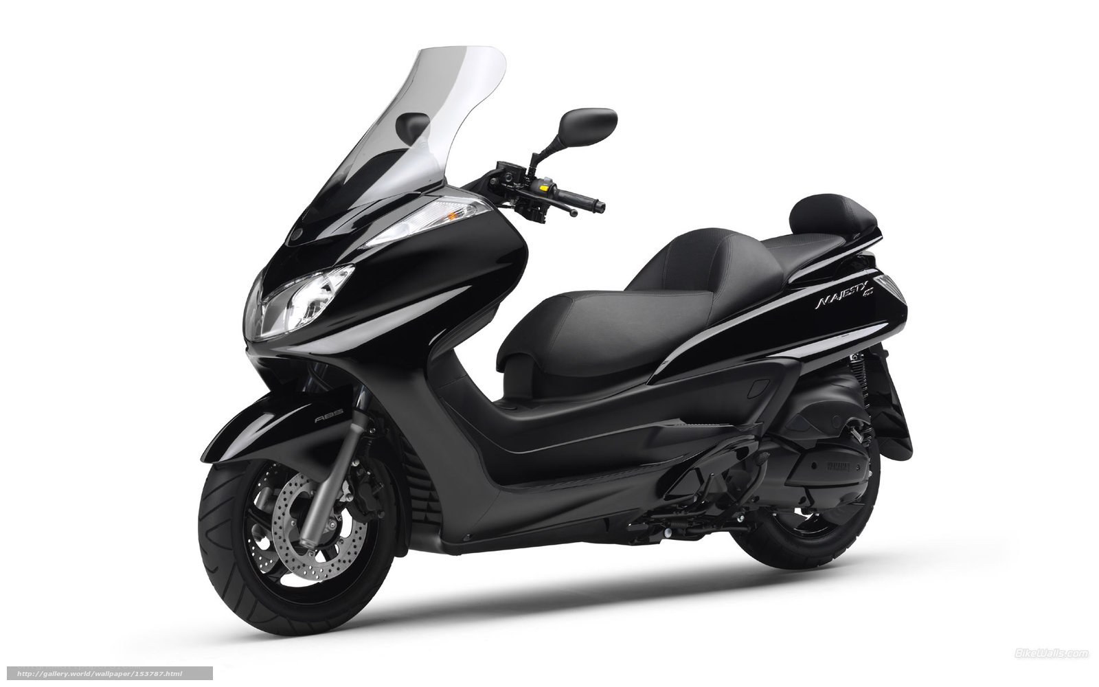 Black Yamaha Majesty scooter