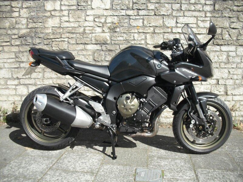 Black Yamaha Motorcycle — Neutral, Afternoon