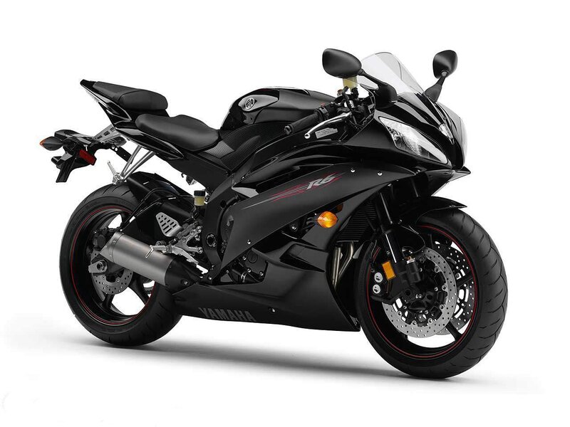 Black Yamaha R6 motorcycle