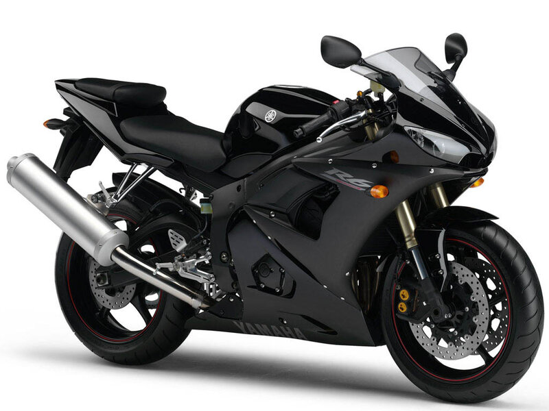 Black Yamaha R6 motorcycle