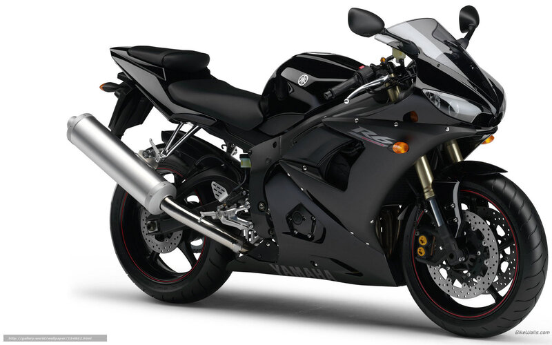 Black Yamaha R6 motorcycle