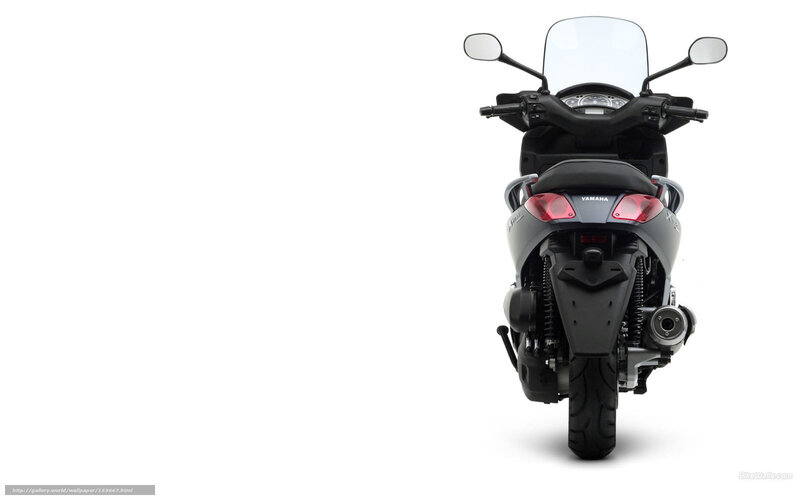 Black Yamaha Scooter — Neutral