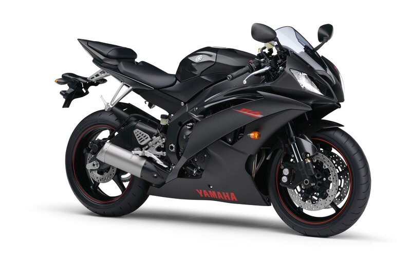 black yamaha sport motorcycle