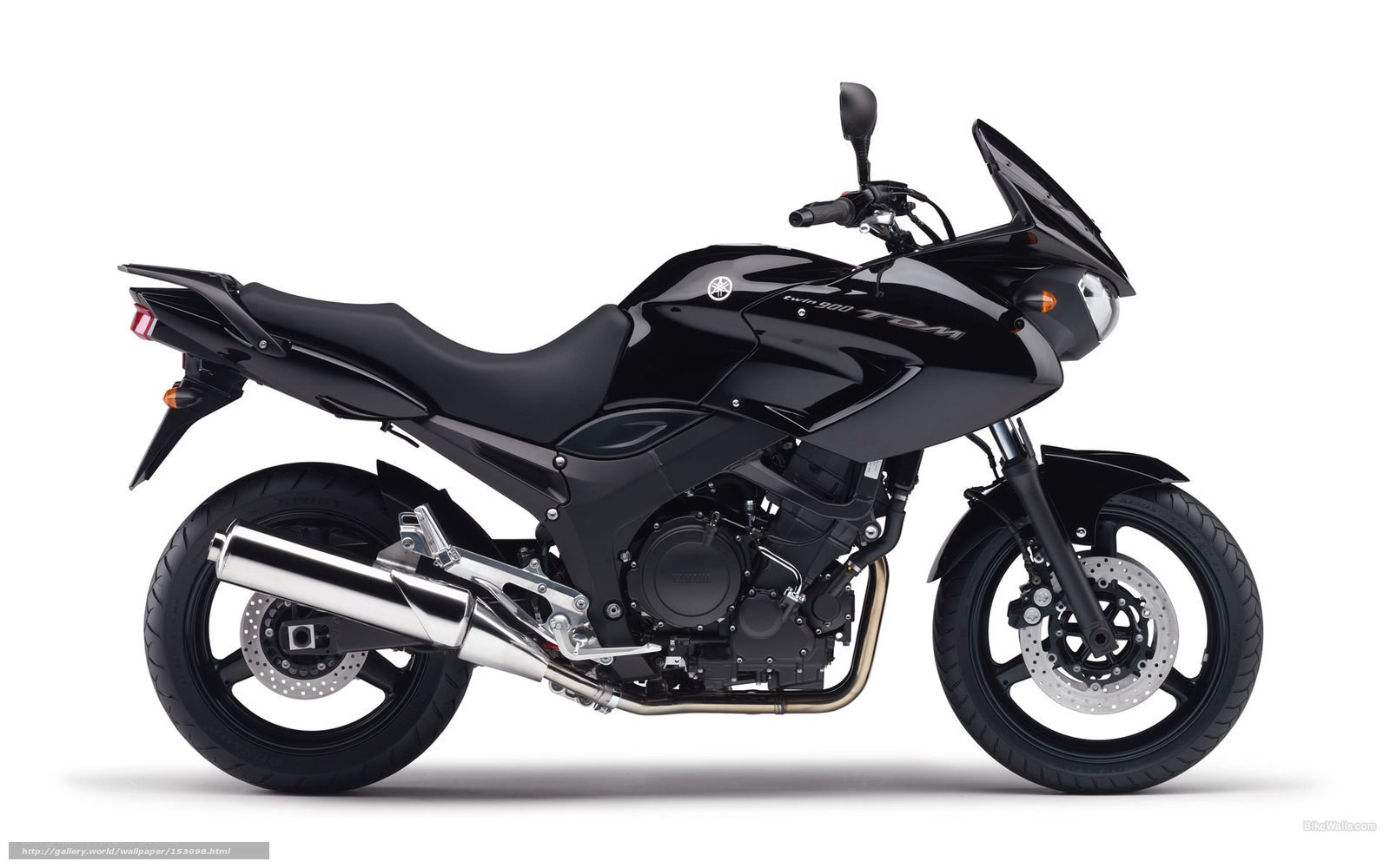 black yamaha tw200 motorcycle