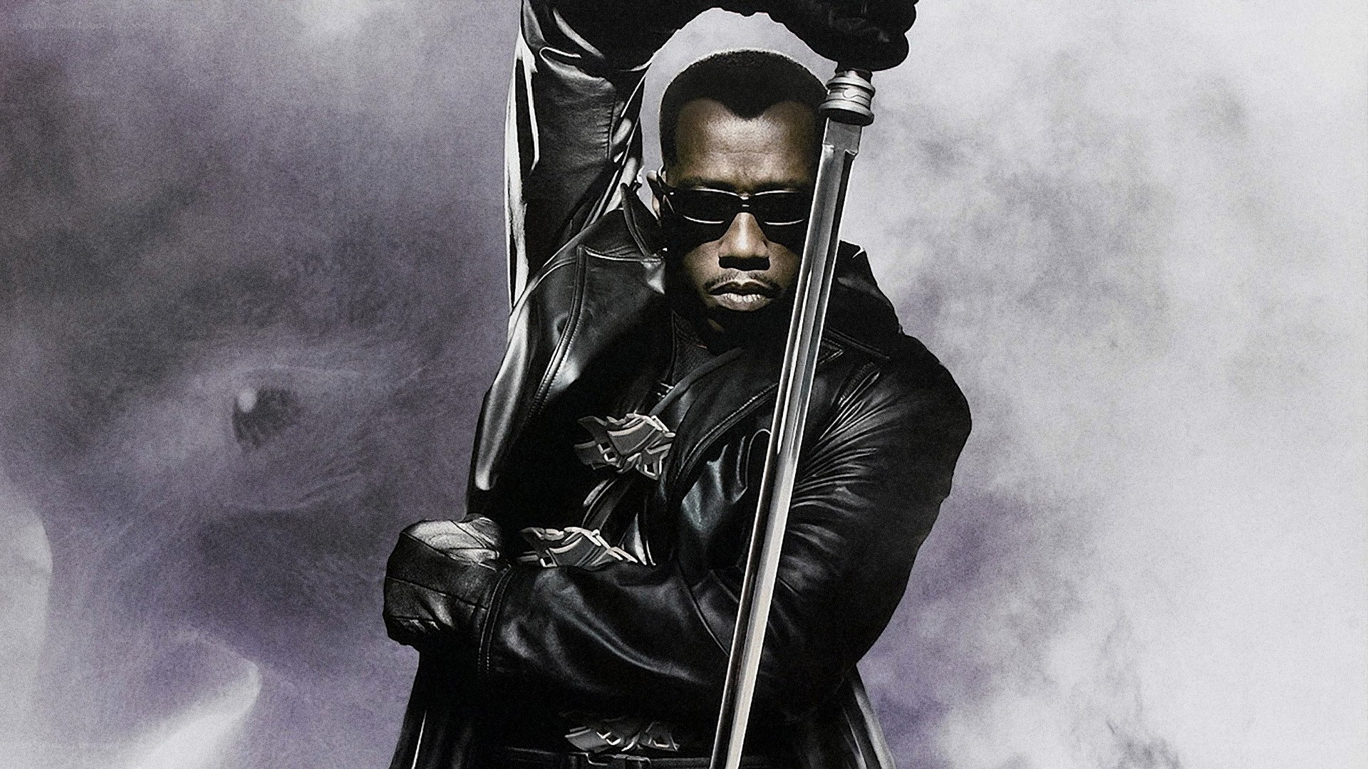 Blade in black leather
