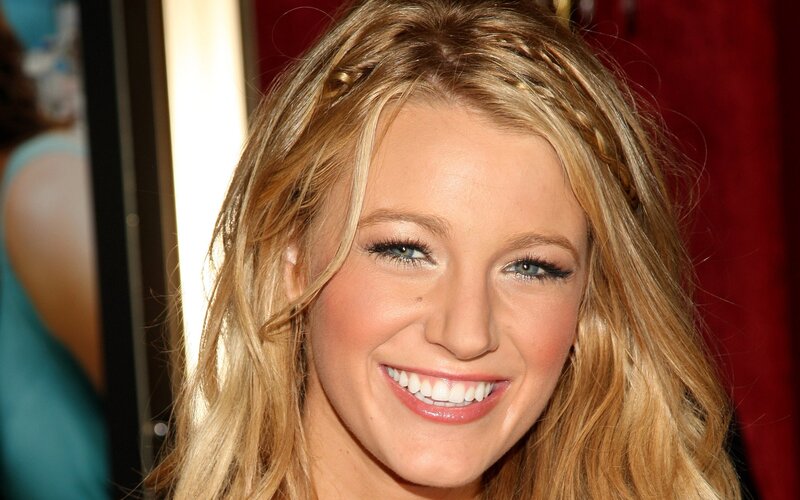 Blake Lively smiling at event