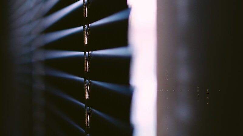 Blinds with Light Rays