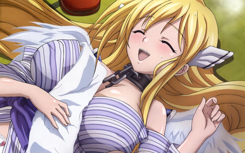 blonde anime girl with wings