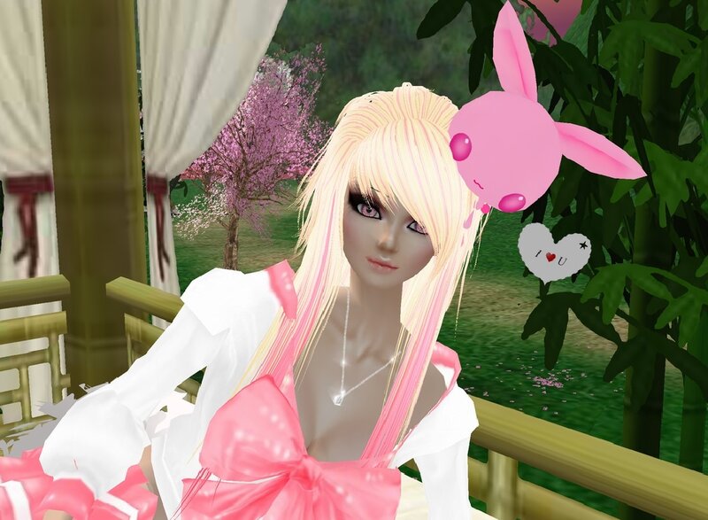 Blonde Avatar with Pink Bow