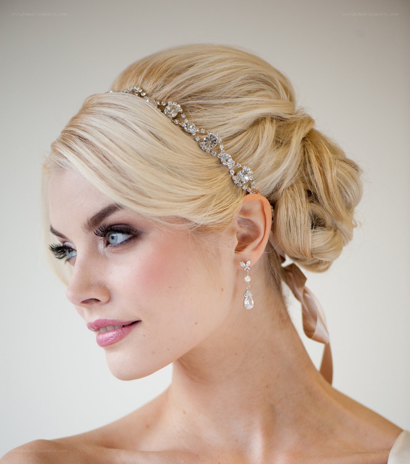 blonde bride with headpiece
