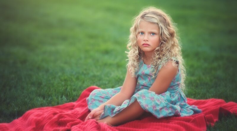 Blonde Girl in Dress — Green, Calm