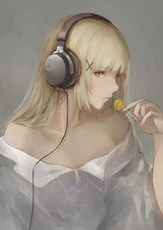 Blonde Girl with Headphones — Gray