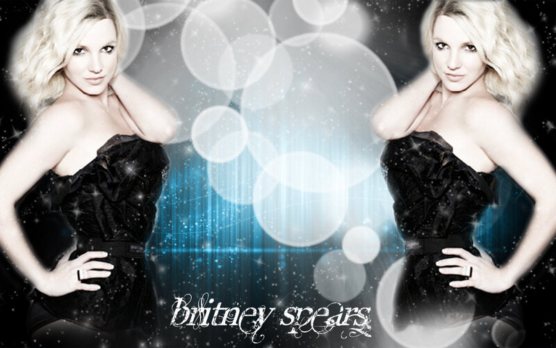 Blonde Woman in Black Dress — Glamorous