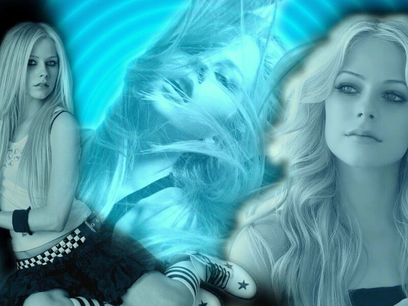 Blonde Woman in Blue — Dreamy