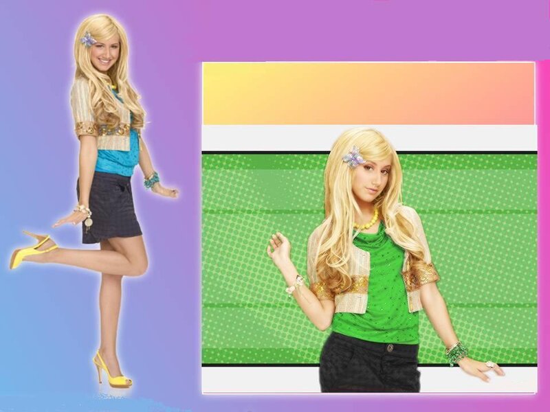 Blonde Woman in Colorful Clothes — Purple