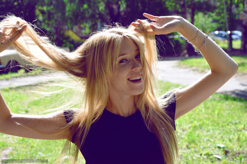 Blonde Woman in Park — Green