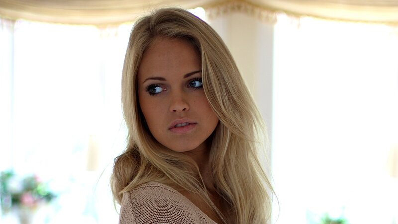 Blonde Woman in Room — Neutral, Afternoon