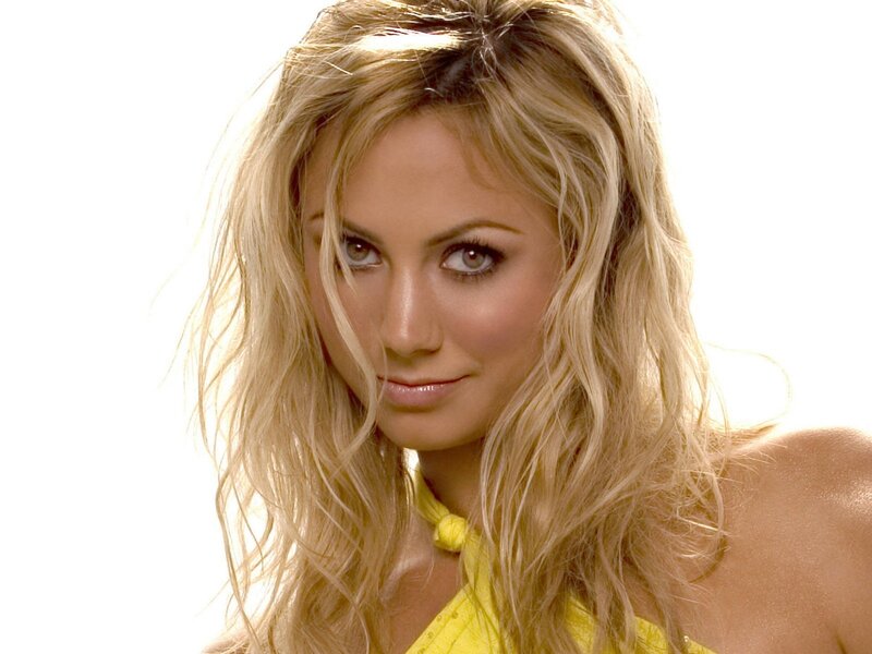 blonde woman in yellow top