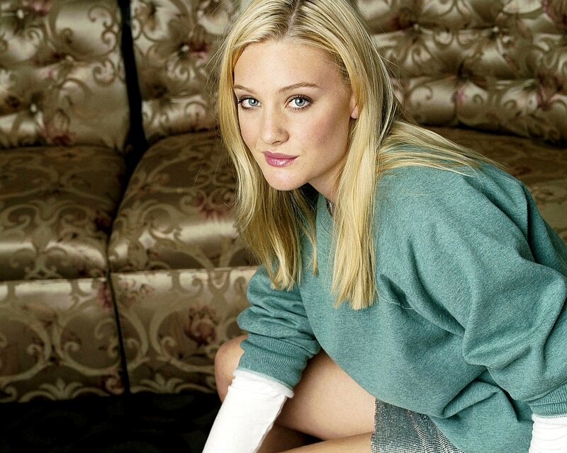 Blonde Woman on Couch — Green