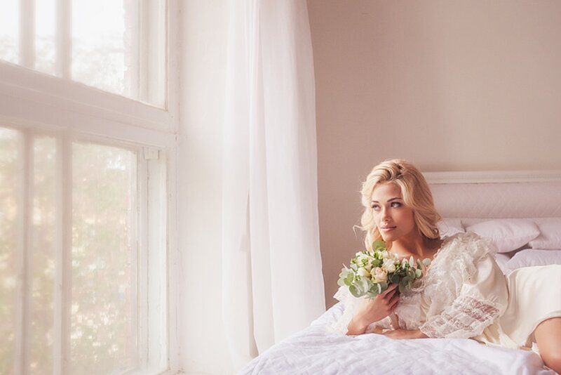 Blonde Woman with Bouquet — White