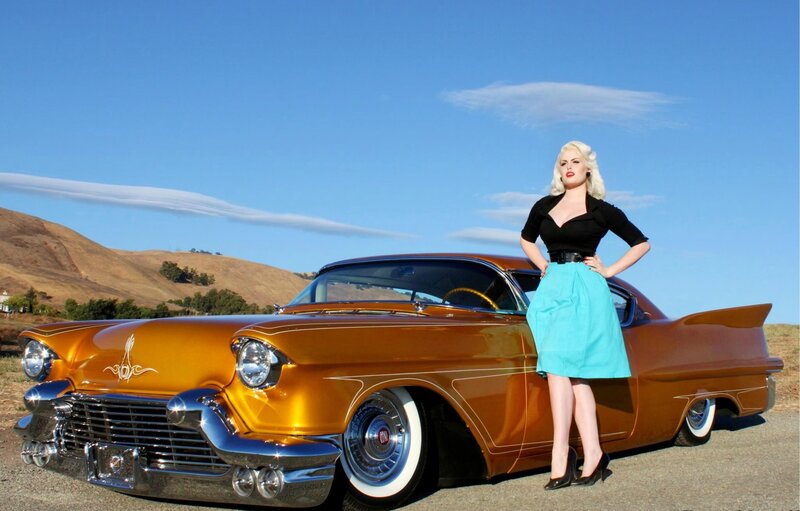 Blonde Woman with Car — Gold