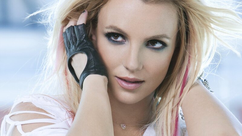 Blonde Woman with Makeup — Dramatic, Photograph, Gloves