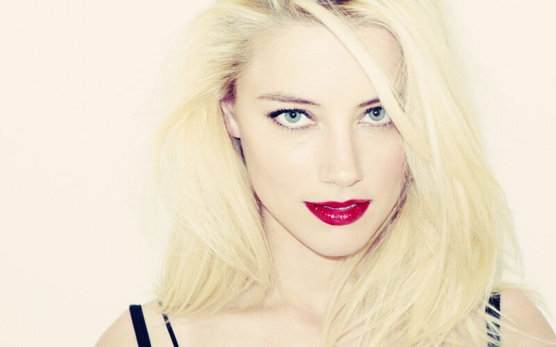 blonde woman with red lipstick